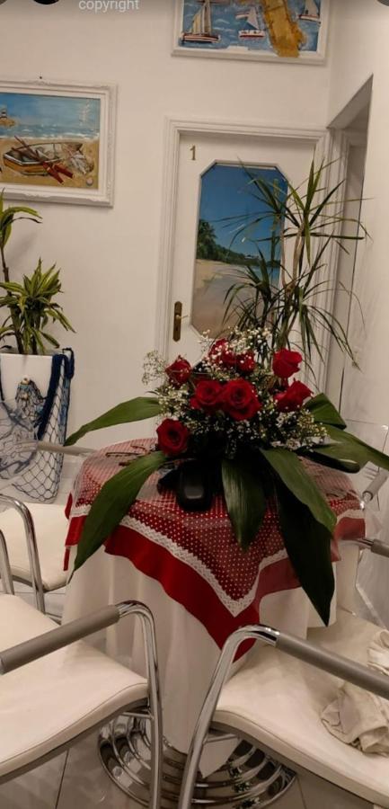 B&B Vista Mare Crotone Buitenkant foto